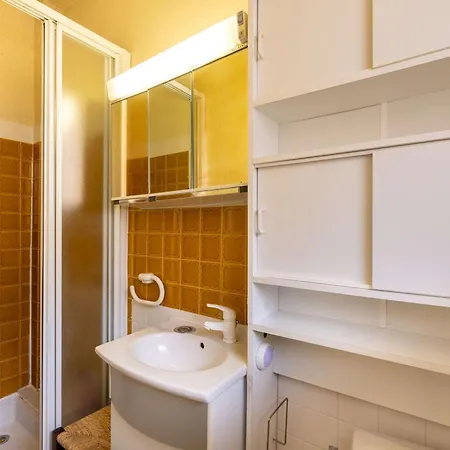 Apartment 4 Personnes Au Pied Des Pistes A Gourette - Fr-1-400-139