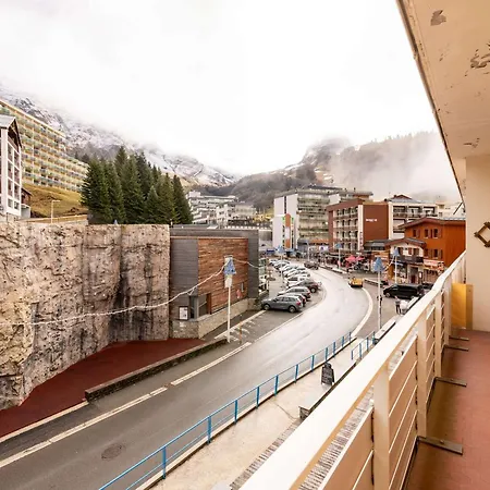 4 Personnes Au Pied Des Pistes A Gourette - Fr-1-400-139 *